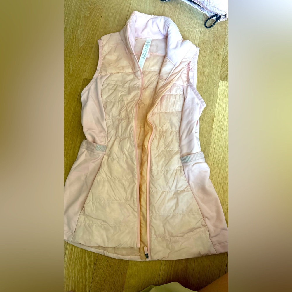 Lulu light pink size 2 puff vest
